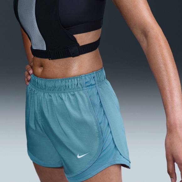 Nike Women's Dri-FIT Running Shorts - Picture 4 of 10